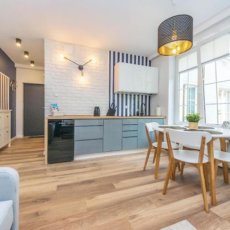 Glow Apartments, Apartament Dluga 69 格但斯克 外观 照片